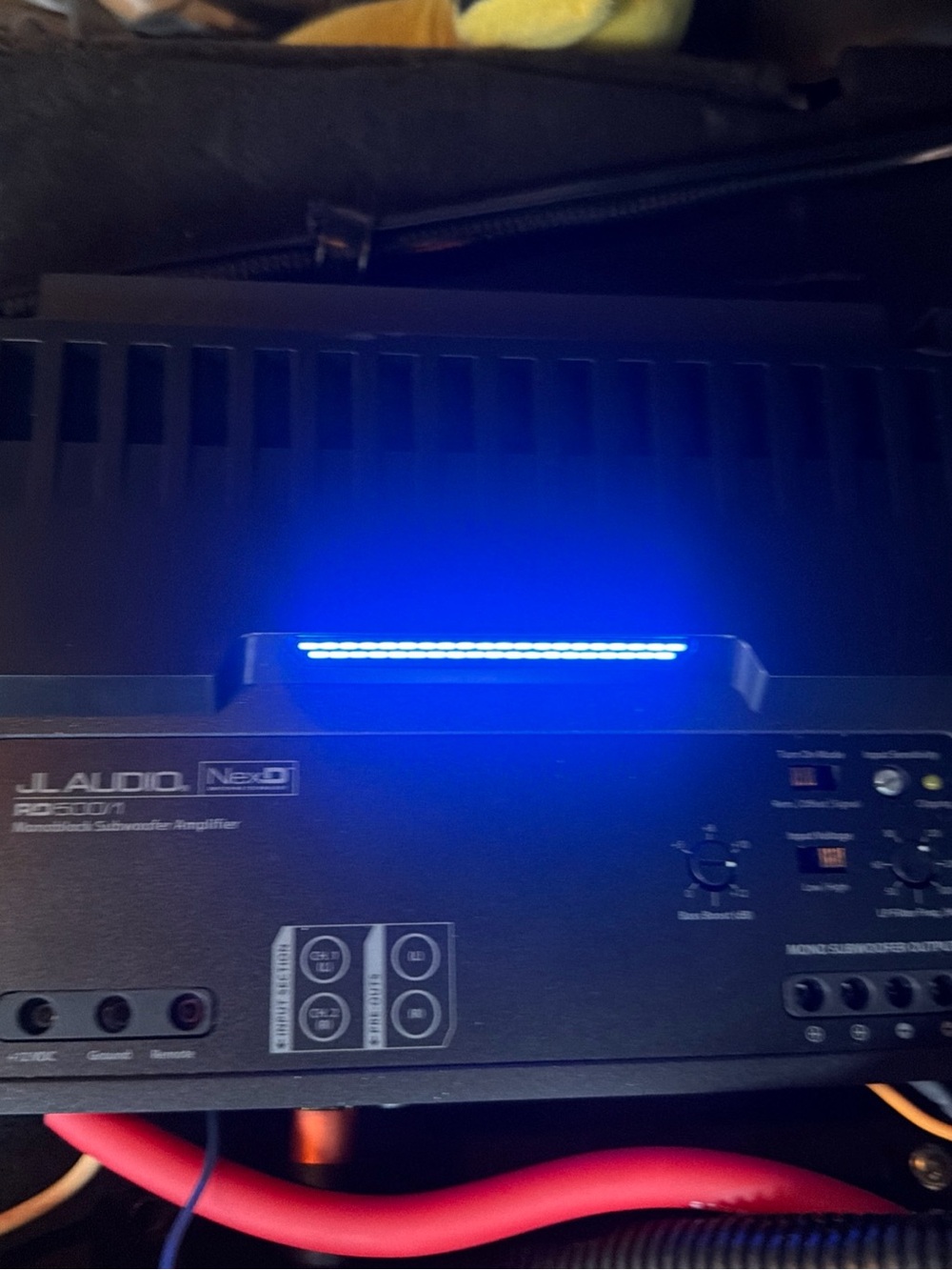Red/Black Car Subwoofer Amplifier - RD500/1